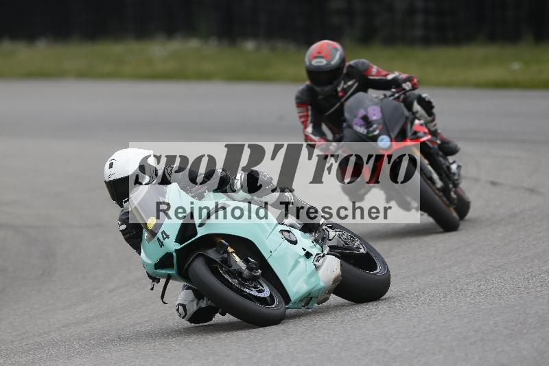 /09 19.04.2026  Caremotion get faster ADR/Gruppe gelb/44